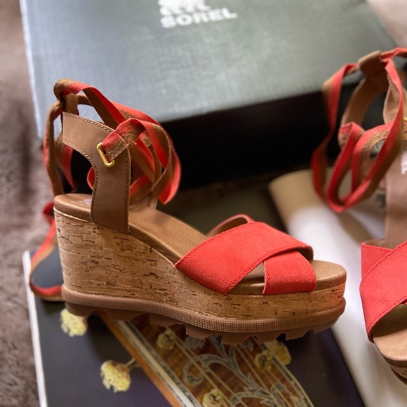 Sorel Joanie II Hi Ankle Lace Sandal - Picture 10 of 14